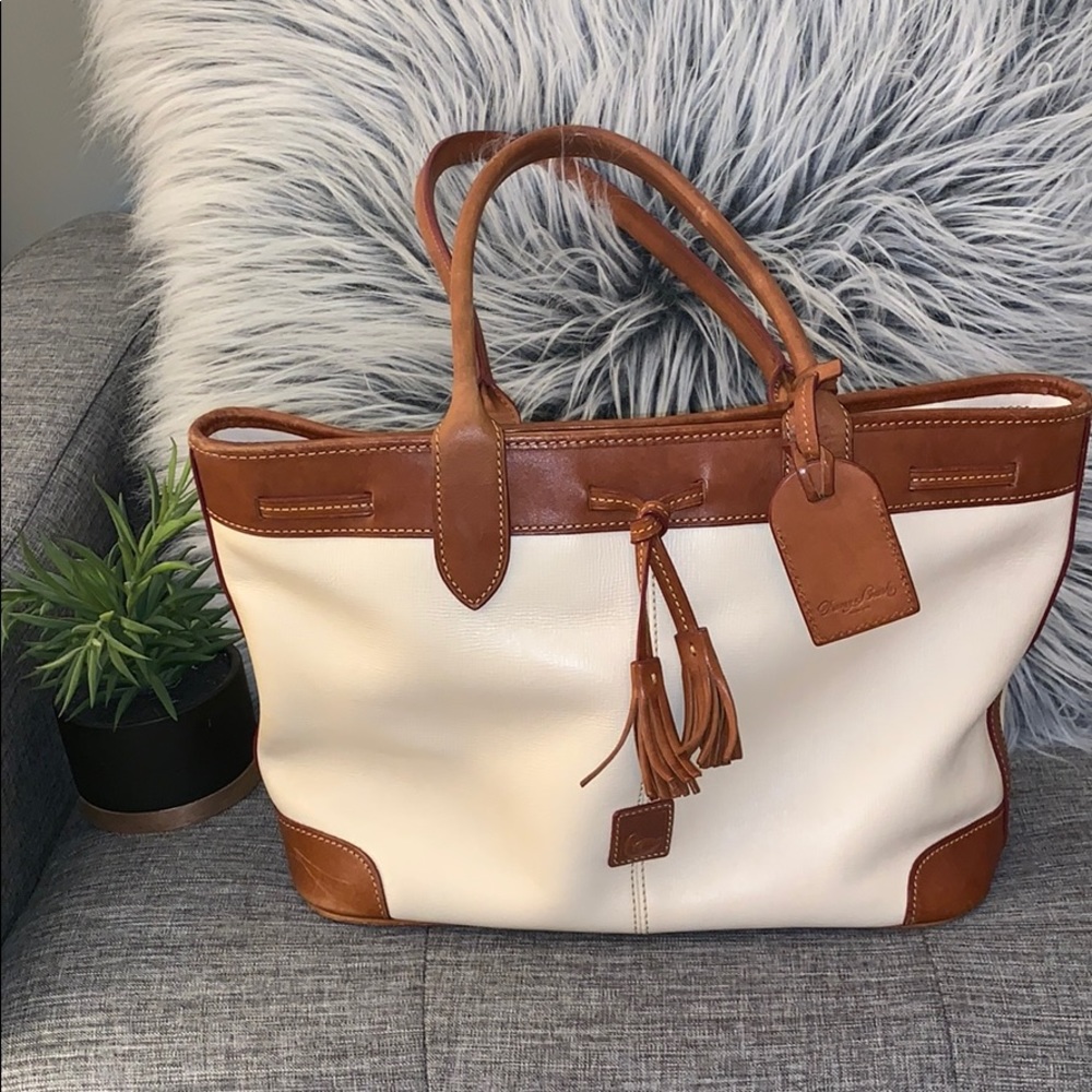 Dooney & Bourke Tote bag